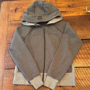 Lululemon Athletica Woman’s grey Hoodie